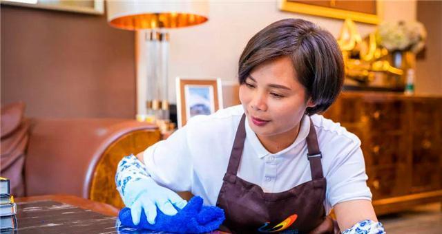 北京保姆:月入过万,一步登天的上流生活