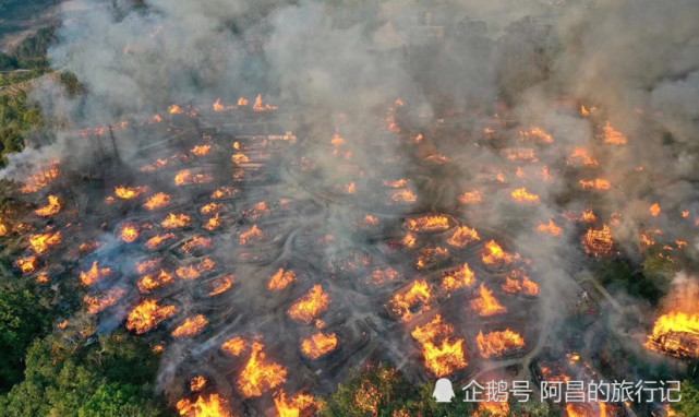 云南临沧翁丁村中国最后一个原始村落大年初三发生火灾网友表示心痛