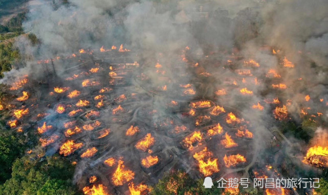 翁丁佤寨大火图片