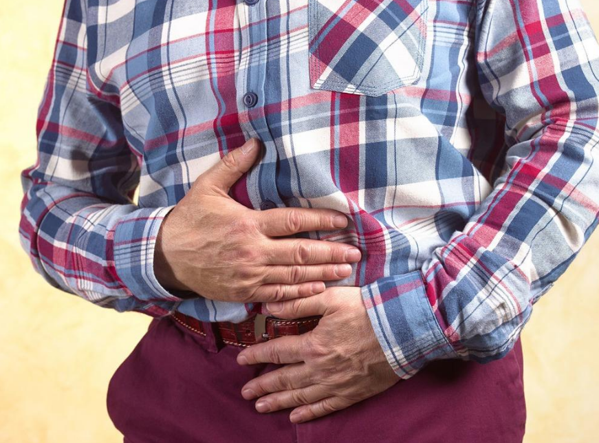 中老年人拉肚子,药物不是首选,这些做法错不了