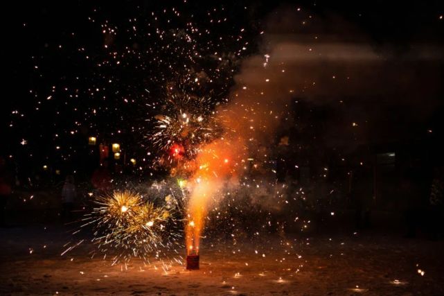 春节燃放烟花爆竹这些人被处罚了有人征信也受影响