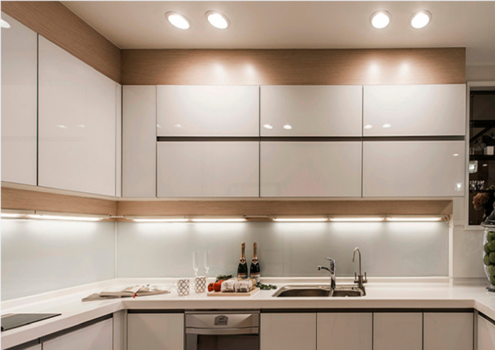 因为不同的灯具有不同的功能,带来的空间效果也不一样,所以不同的橱柜