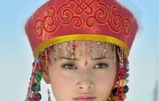 新《还珠格格》赵丽颖和秦岚成一线女星,而李晟和海陆让人可惜