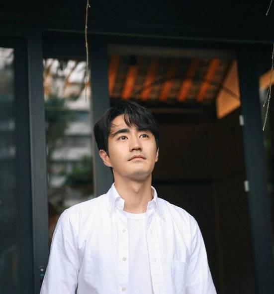 杨玏毛晓彤短片来袭cp感十足渣男专业户也能这么甜