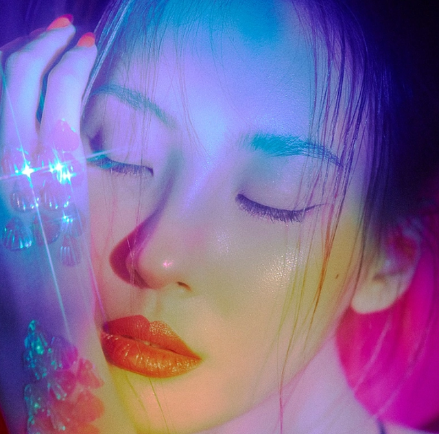 李宣美新专辑尾巴曲目公开粉丝留言原创作品值得期待