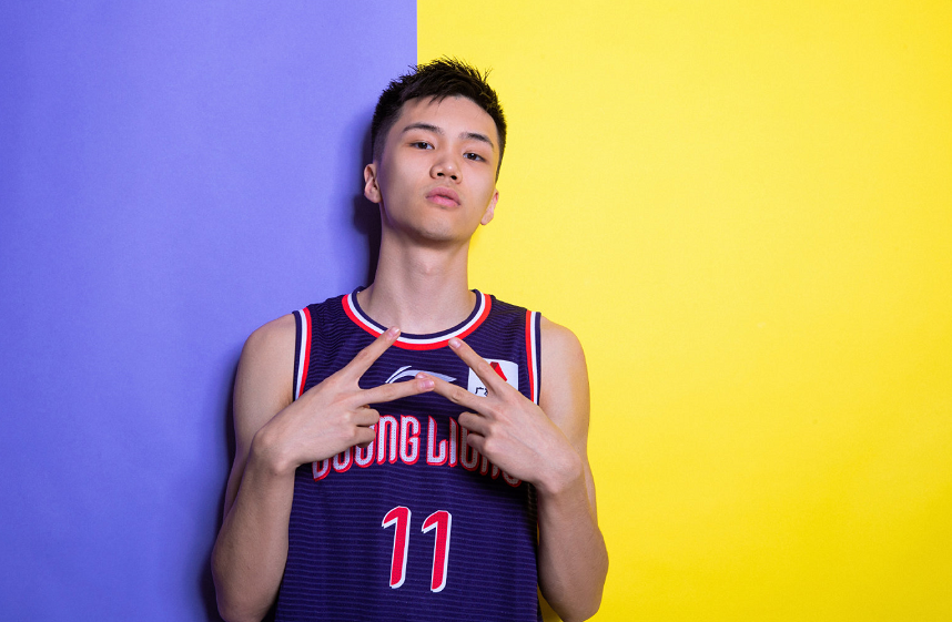 王非在北京举办了青少年篮球训练营,孙昊锋就是王非的学生,也是王非最