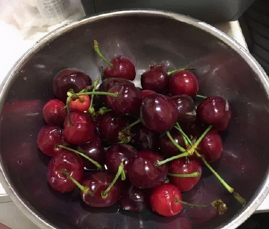 水果|医生提醒：这4种水果已被世卫组织拉黑，再美味也别碰，没开玩笑