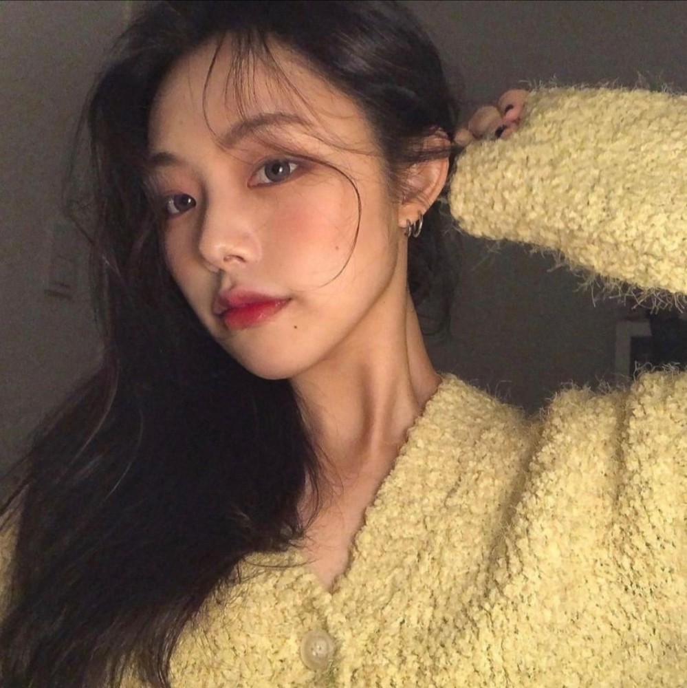 女生头像纯洁女孩子头像看什么看我喜欢你有意见