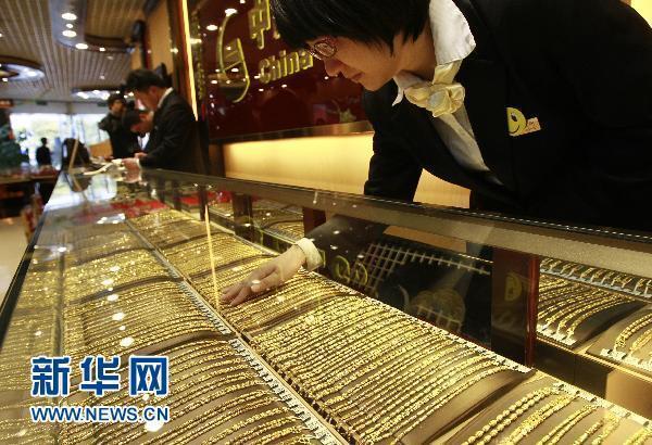春节黄金销售火爆!年轻人更爱古法金