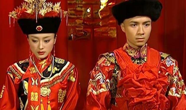 还珠格格老佛爷极力撮合知画与永琪跟乾隆身世有关