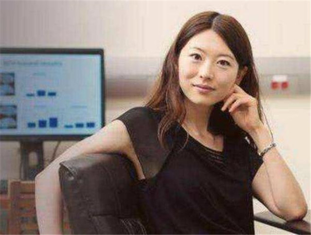 全国唯一750分高考状元何碧玉,14岁考上