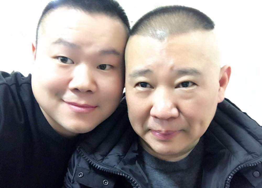 岳云鹏也没让郭德纲失望,他非常的努力,受到了观众的喜欢.