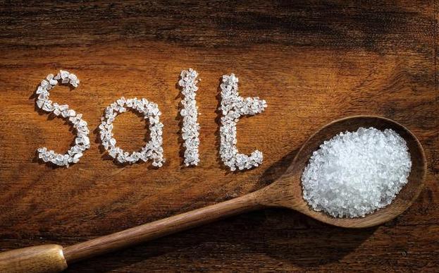 血液黏稠|血液粘稠的人，脸上会有4个信号发出，若一个没有，血液还算畅通