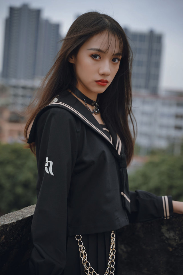 天要下雨我要想你经常穿的jk制服