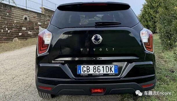 全新双龙蒂维拉tivoli15gdi优雅的韩系跨界车