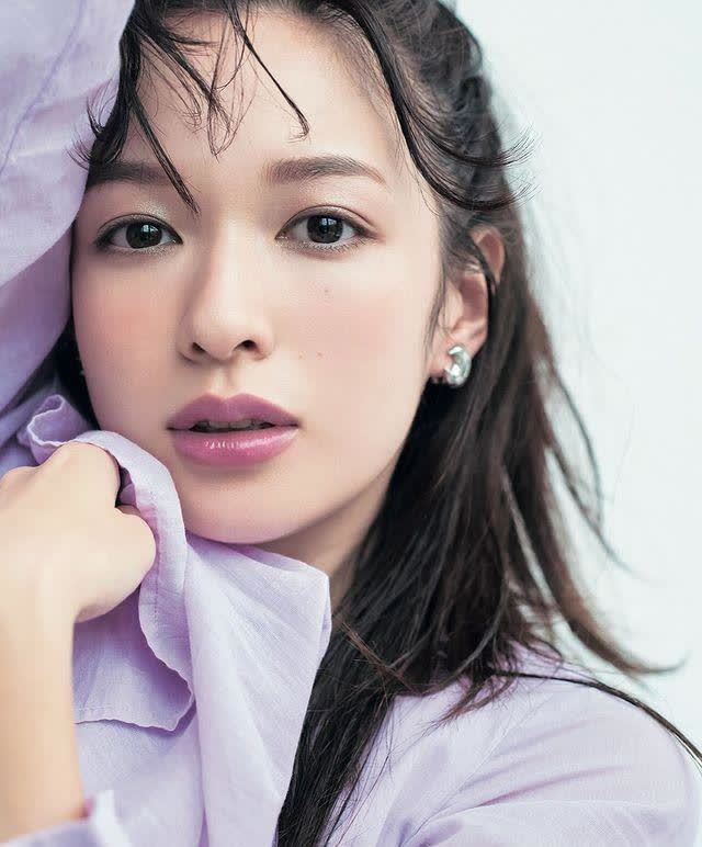 森绘梨佳种草能力依旧暖色调妆容日常不浮夸美而不腻充满温柔