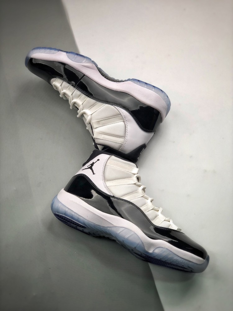 air jordan 11 "concord"康扣aj11黑白高帮康扣_腾讯新闻