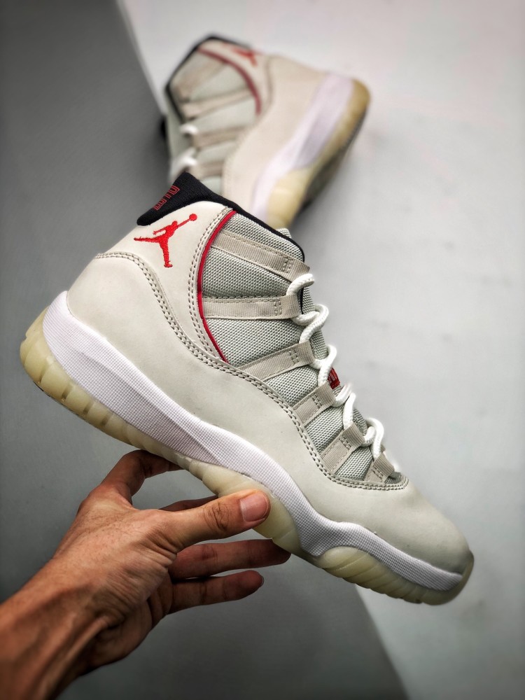 air jordan aj11兔八哥白红 经典强势回归