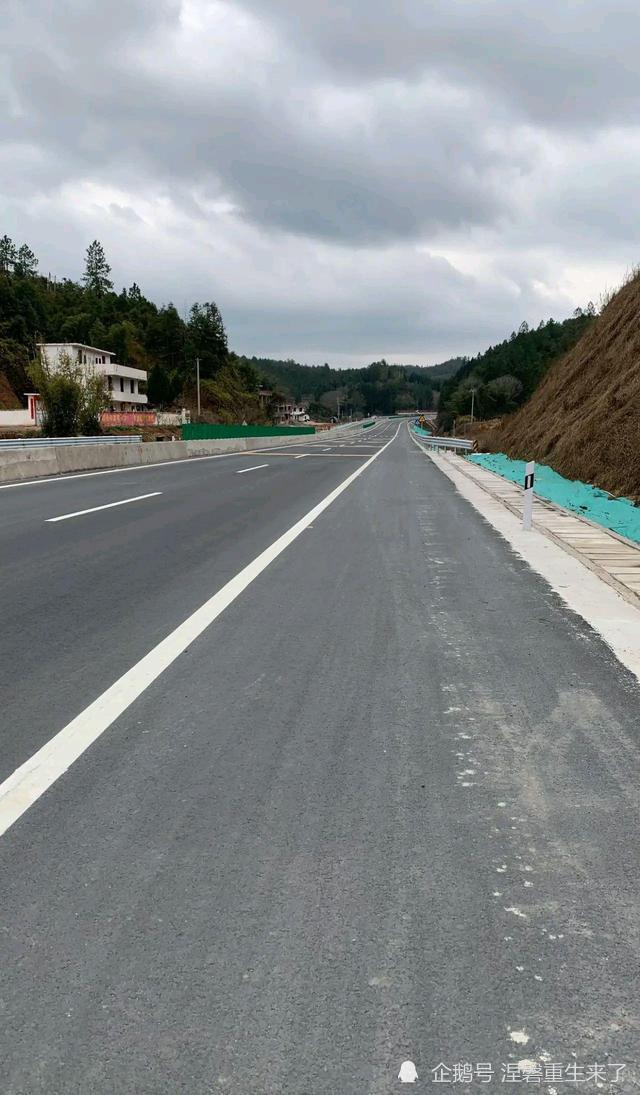 不知道大家有没有发现经常跑国道发现现在江西地区除了gdp