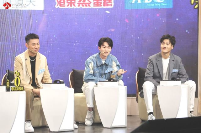 关于爱情,她们有话说……|王彤|恋爱|倪铭|爱情观|新相亲大会