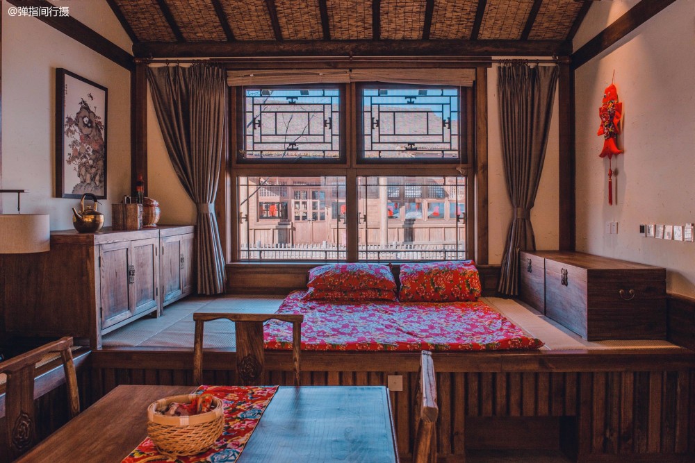 睡大炕盖花被原汁原味的东北风情民宿走红吉林你喜欢吗