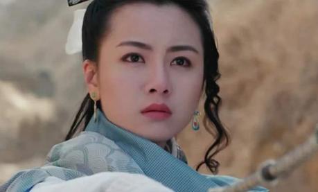 被称为最美蓝凤凰多次感情打击下患抑郁症如今的她怎么样了