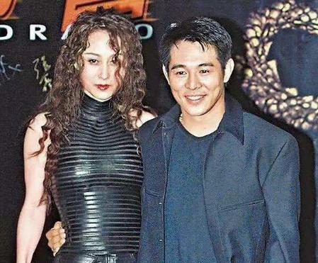 赌王去世,差点成为赌王五太太的利智,为何将李连杰试用10年?