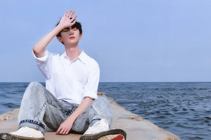 时代少年团-马嘉祺 你经过 连风都是温柔的_腾讯新闻