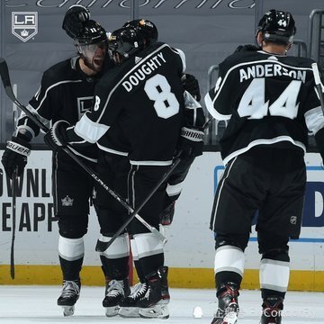 安德森-多兰为球队出战的前两场比赛中已经得到了4分,是球队10年来第