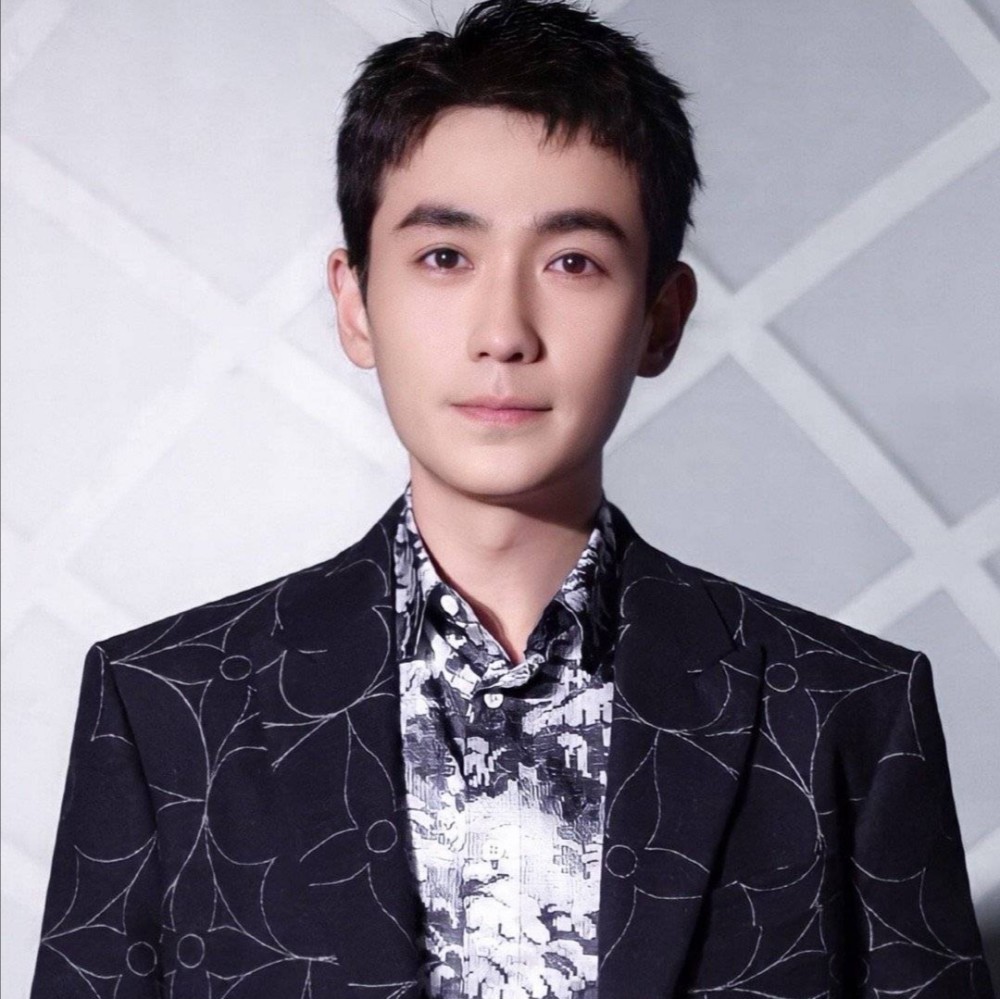 头像库第96期朱一龙高清无水印头像头像推荐