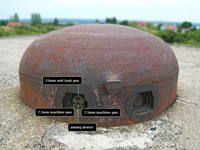 二战时期炮楼可攻可守亚洲战场上随处可见为何欧洲战场却不太用