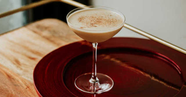 iba经典鸡尾酒alexander