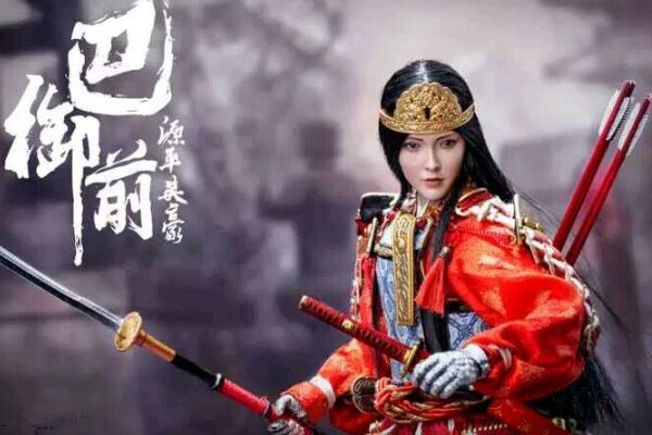 日本历史第一女将 几个回合就斩落敌方猛将 最后与丈夫兵败自杀 腾讯新闻