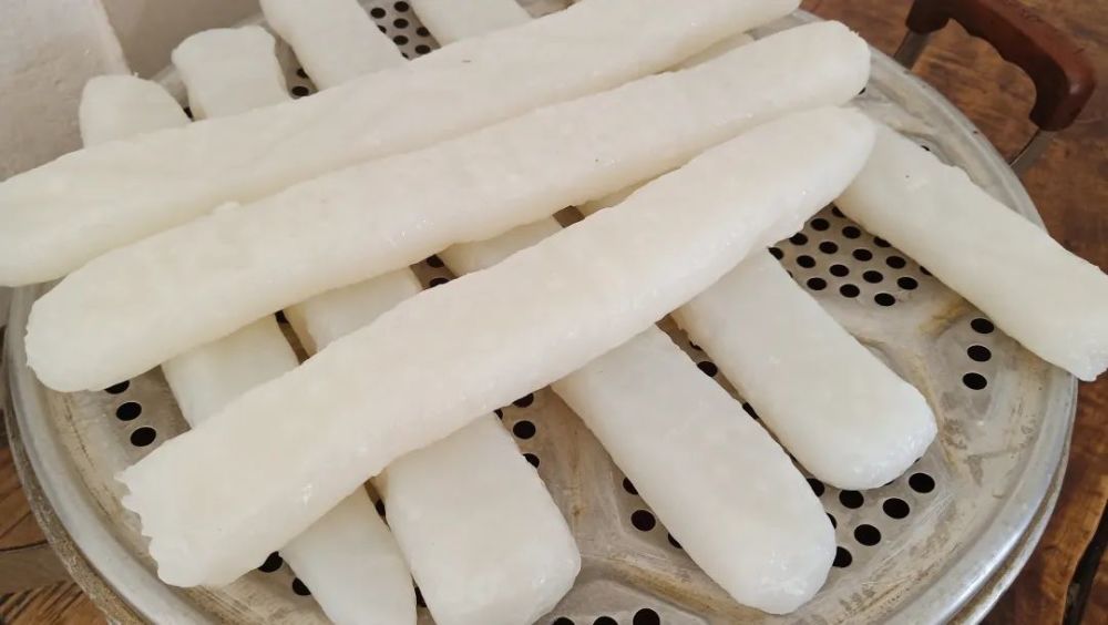 御面是旬邑的地方风味特色面食,晶莹剔透,筋道爽口,味道好极了