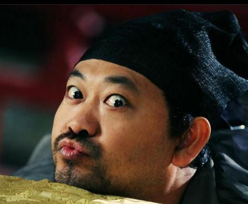 姜文姜武作为兄弟虽然长得像但他们的人生却并不一样