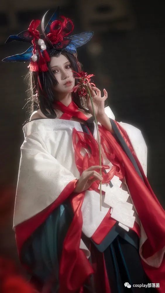 cos:阴阳师夜溟彼岸花cos正片@莉莉