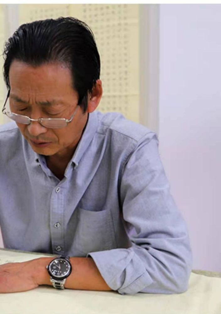 书法家俞黎华(书法家俞黎华的简介),书法家俞黎华(书法家俞黎华的简介),书法家俞黎华,第1张