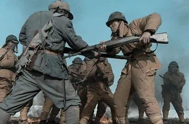 抗日战争时期八路军为何经常和日军拼刺刀用枪击毙不行吗