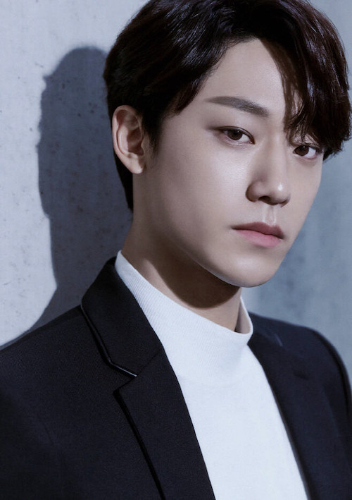 大势演员李到晛特别出演新剧怪物变身年轻版申河均