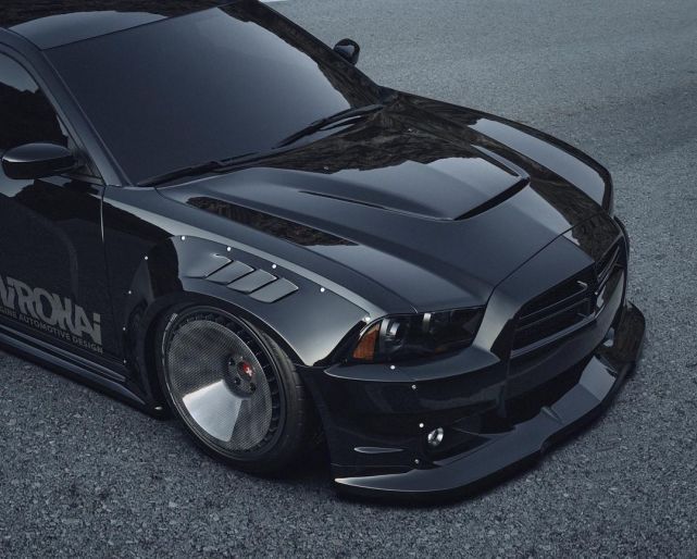 黑武士肌肉跑车道奇战马凶狠的宽体改装