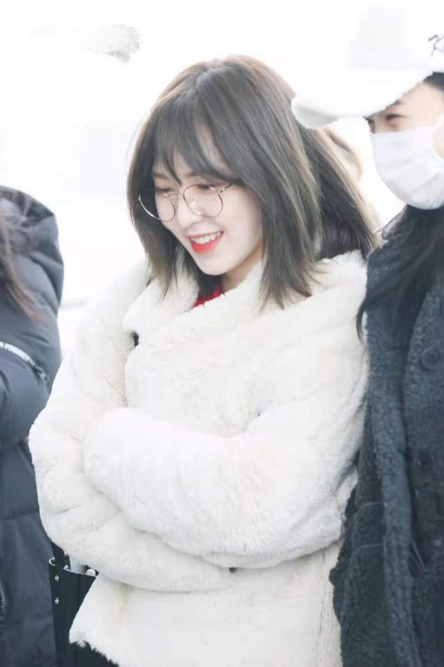 曾因演出受伤险些毁容如今wendy回归却被质疑借此机会整容