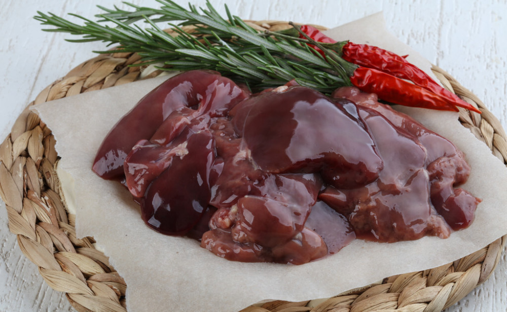 降压药|给有高血压的人提个醒：吃完降压药，这4种食物，别再往嘴里塞了