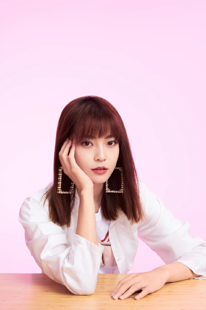 王妍之新剧御姐范十足网友我的废柴女神回来了