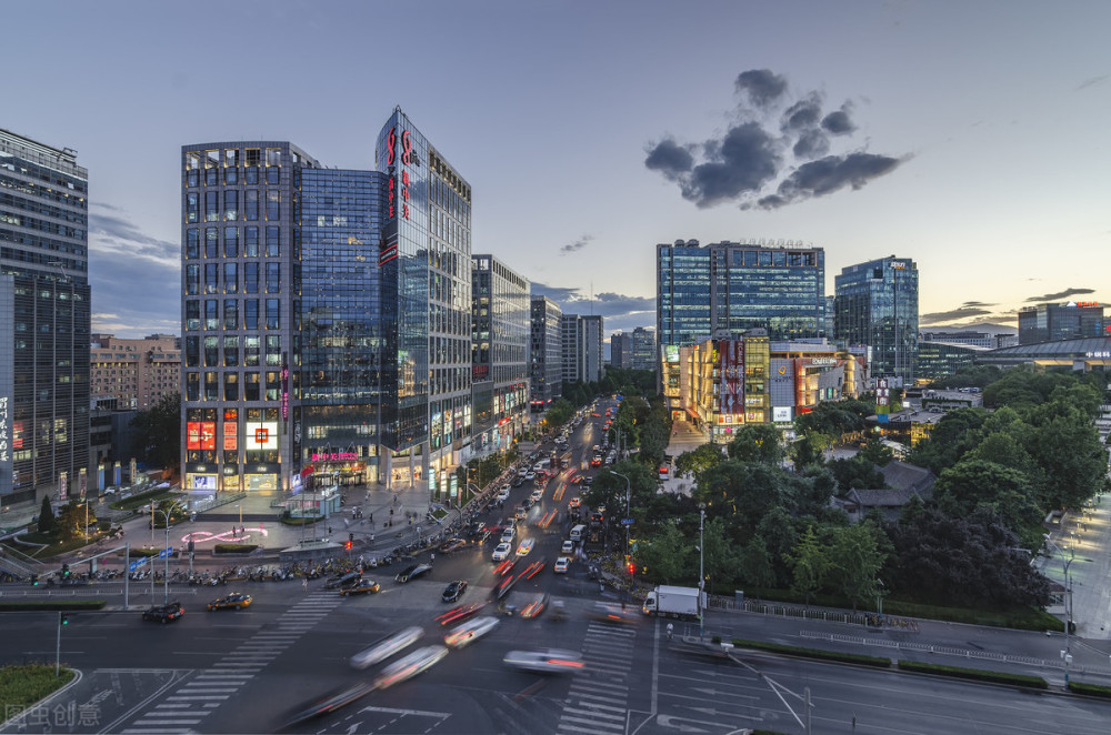 袁姓辈分排行_张国立的相声缘分,属于海青身份,是郭德纲的叔,不是师叔