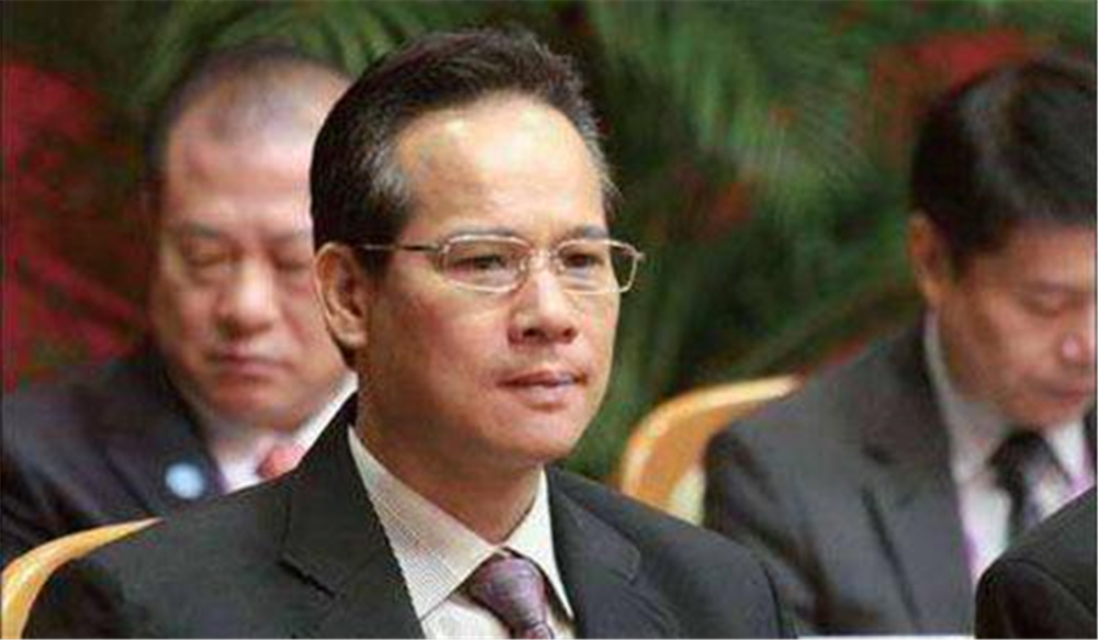 "东莞太子"梁耀辉的人生路_腾讯新闻