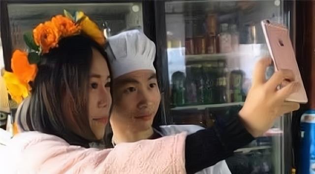 结语虽然说"拉面哥"这一名号并没有一直火下去,但