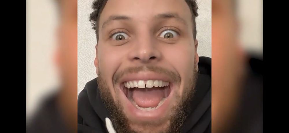 你干啥库里偷拍老婆换衣服妻子一脸错愕库里笑出门牙秀