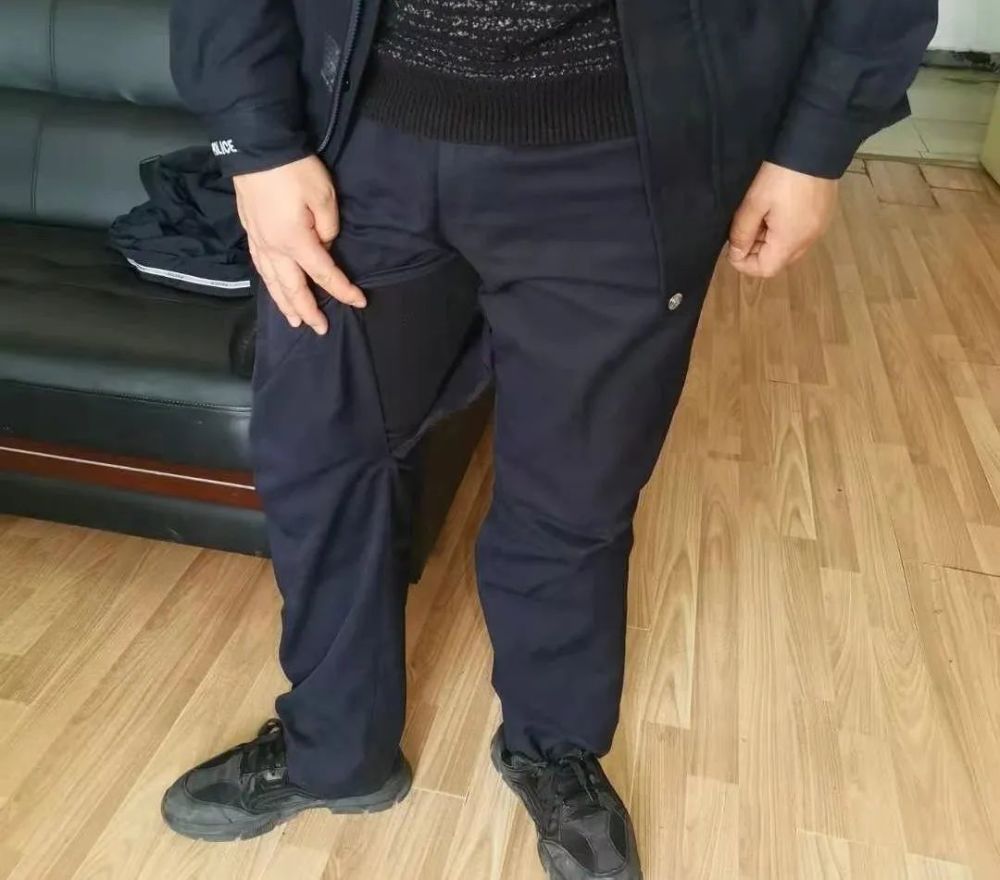 10000元一条的警裤