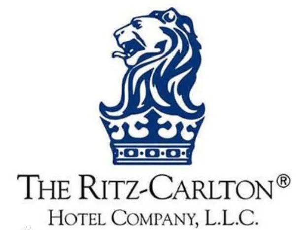 探索全世界的屋顶丽思卡尔顿酒店历经百年仍屹立不倒的奥秘