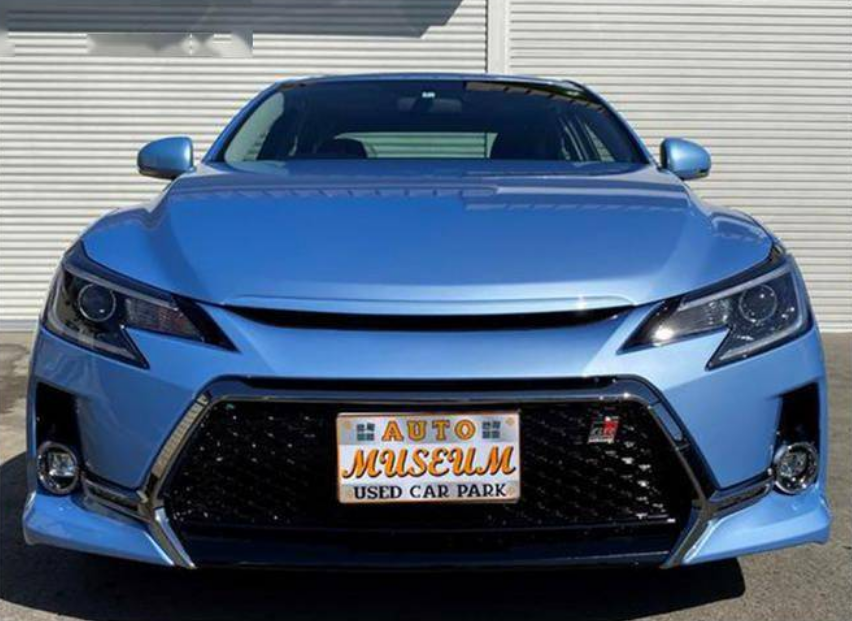 新版丰田锐志实车亮相,熟悉的x车标没了,还是v6后驱_腾讯新闻